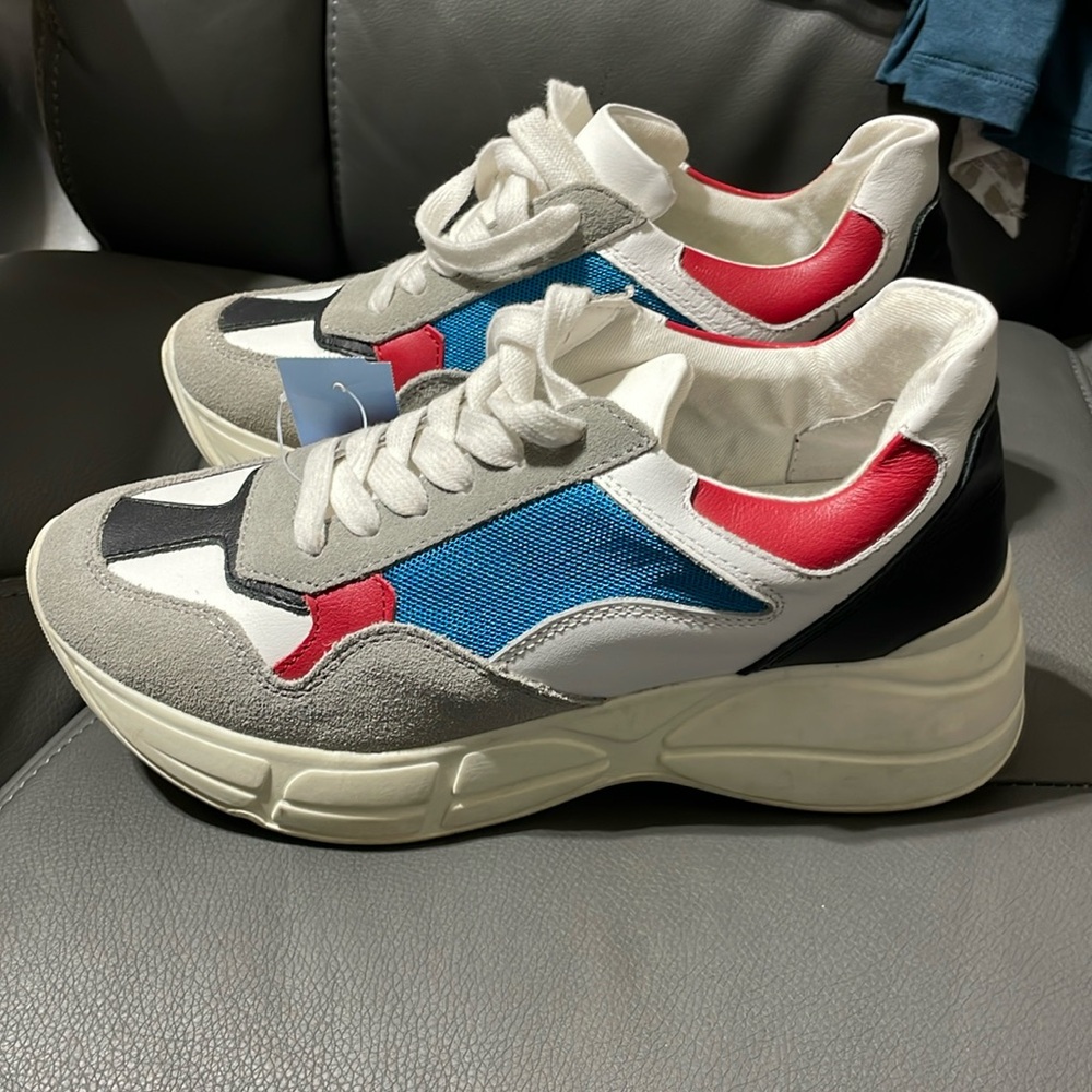 Steve Madden sneakers